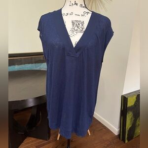 Banana Republic Navy Sleeveless V Neck Top Size Large